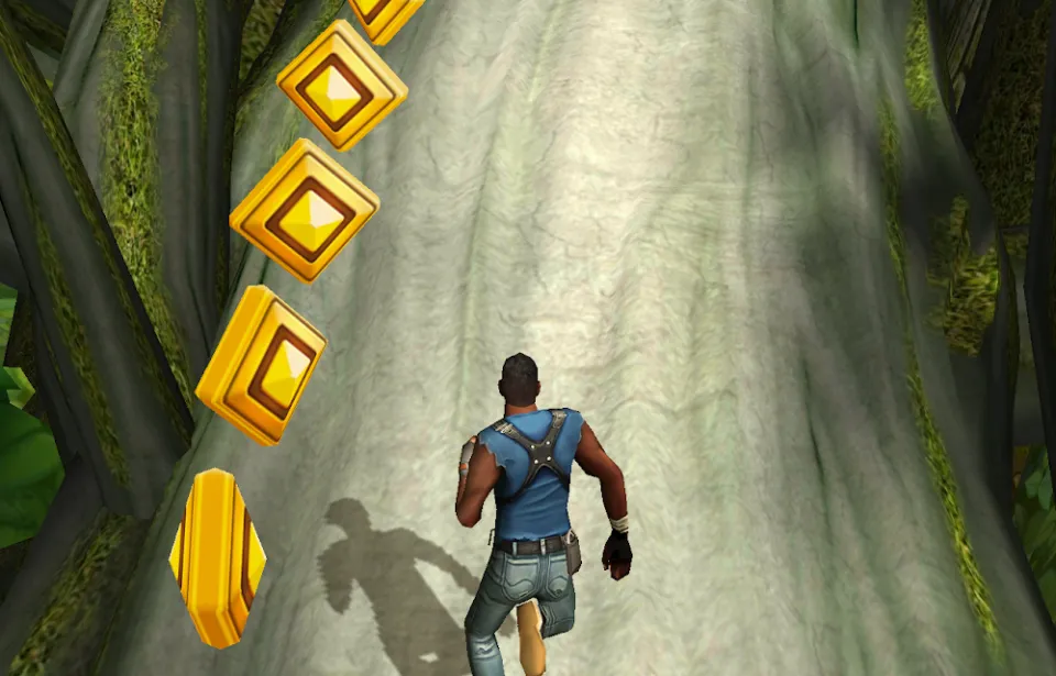 A Temple Run 2 explorer sprinting down a giant tree-root path grabbing a curving line of gold coins
